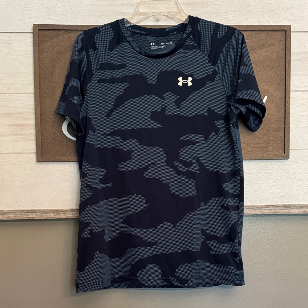 Under Armour Youth XL Loose Short Sleeve Camouflage Tee - Navy and Light Blue